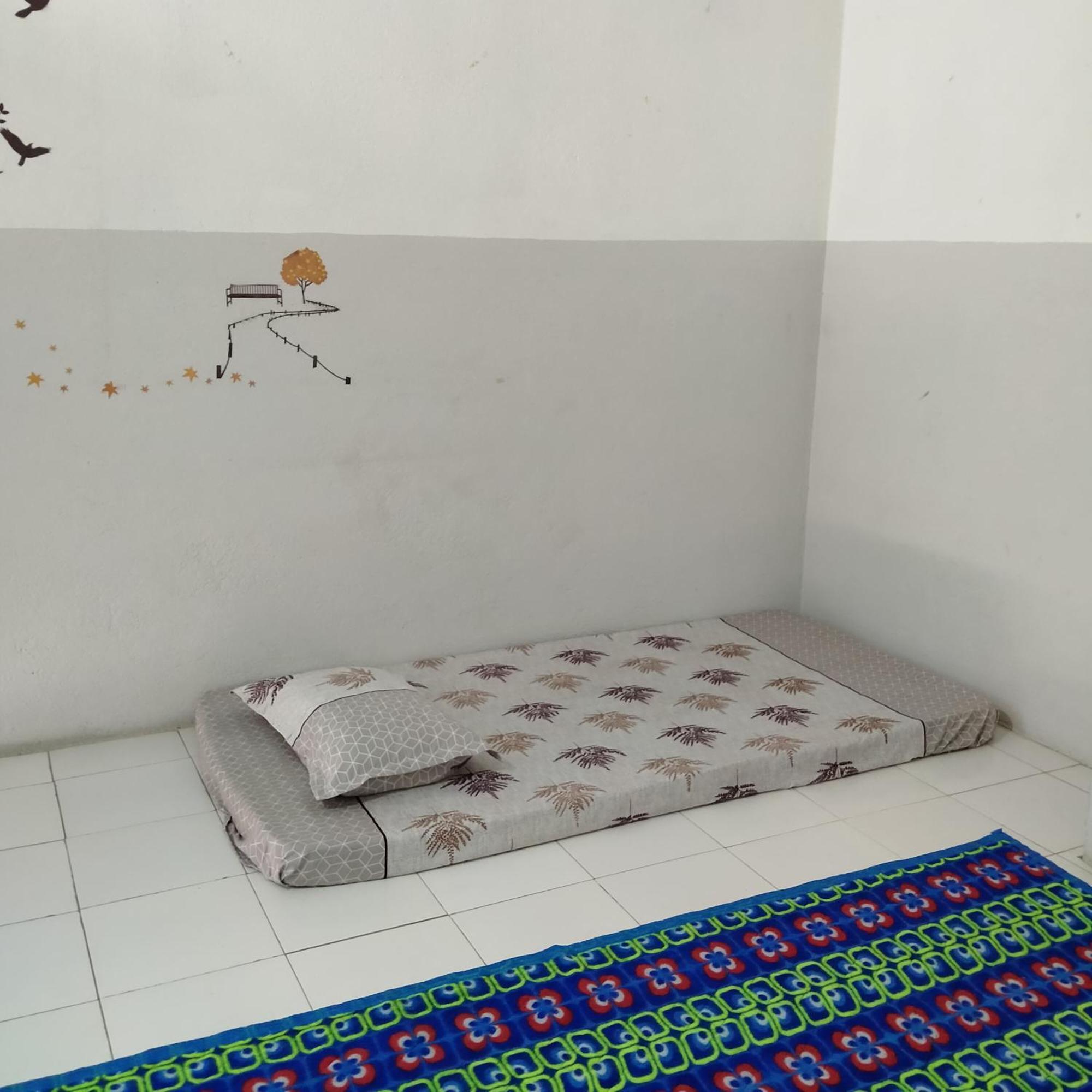 ホテル Traveler House Dimāpur エクステリア 写真